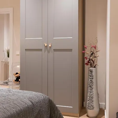 Barrenkale By People * Бильбао